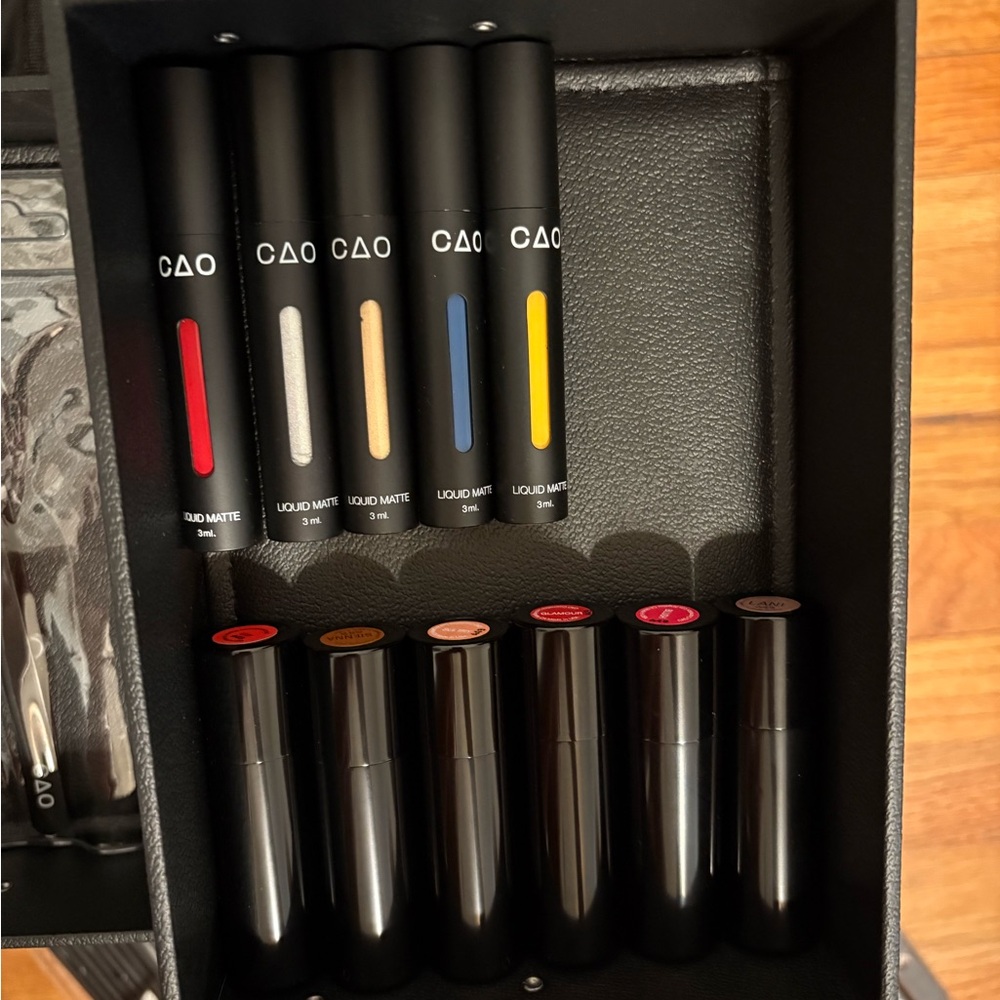 CAO makeup - Picture 8 of 16